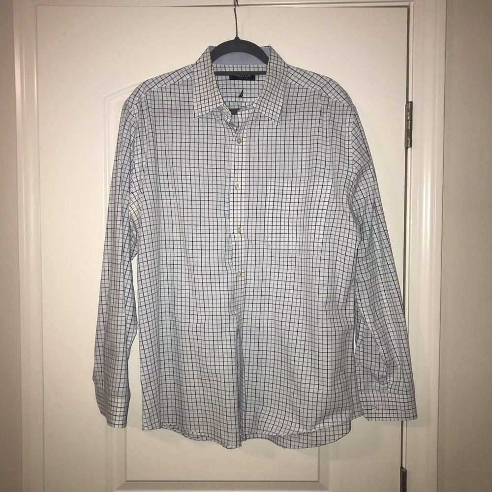 White Nautica men’s shirt - XL 17 34/35